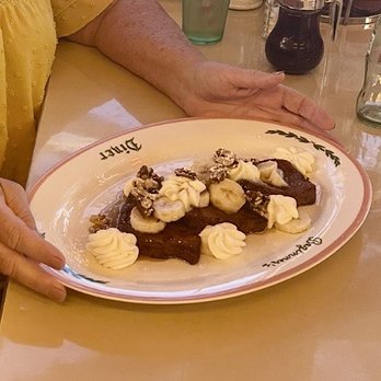 Beginner's Diner - Banana pudding french toast - Diners Near Me - San Diego, California