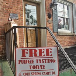 Cold Spring Candy Co & Fudge Factory