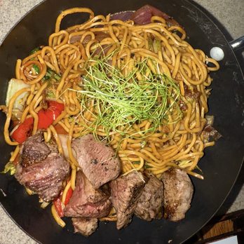 Sun Surf Sand - Steak lo mein noodles - Sushi Bars Near Me - Fort Lauderdale, Florida