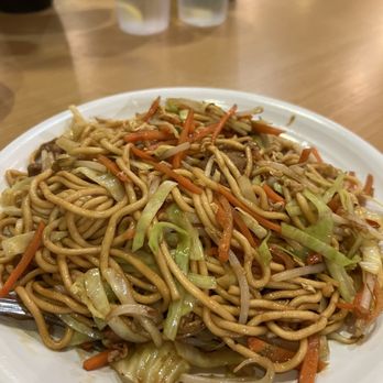 Dumplings N More - Beef stir fry noodle - Chinese Near Me - Escondido, California