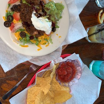Harbor Pub & Pizza - Taco Salad with the Chips and salsa on the side - Pizza Near Me - Honolulu, Hawaii