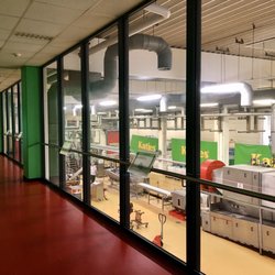Katjes-Shop - Produktionshallen vom Aussichtsflur