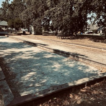 Vintage Oaks park - Bocce ball - Basketball Courts Near Me - Windsor, California Vintage Oaks park - Bocce ball - Basketball Courts Near Me - Windsor, California