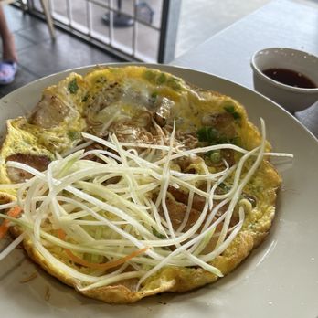 Sip Restaurant & Coffee - Bot chien - Coffee & Tea Near Me - Westminster, California Sip Restaurant & Coffee - Bot chien - Coffee & Tea Near Me - Westminster, California