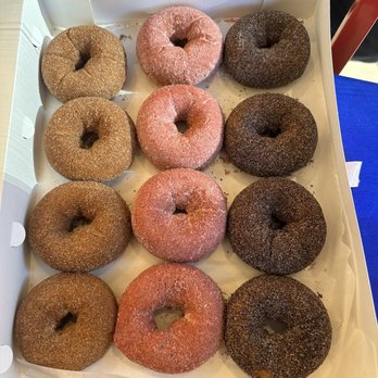 Federal Donuts - Hot Fresh Donuts- Cinnamon Brown, Cookies N Cream, and Strawberry Lavender - Donuts Near Me - Philadelphia, Pennsylvania Federal Donuts - Hot Fresh Donuts- Cinnamon Brown, Cookies N Cream, and Strawberry Lavender - Donuts Near Me - Philadelphia, Pennsylvania