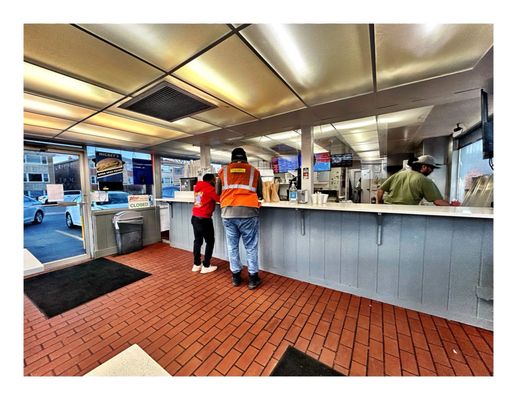 Mickey's Drive-In by null