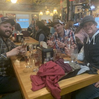 Grinders Stonewall - The brewmaster in town - Pizza Near Me - Lenexa, Kansas Grinders Stonewall - The brewmaster in town - Pizza Near Me - Lenexa, Kansas