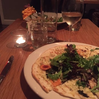 Chamard Bistro - Stone cold white and grilled flatbread - French Near Me - Clinton, Connecticut Chamard Bistro - Stone cold white and grilled flatbread - French Near Me - Clinton, Connecticut