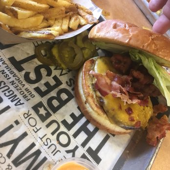 Cheeseburger Bobby's - Single Cheeseburger w/bacon - Burgers Near Me - Norcross, Georgia