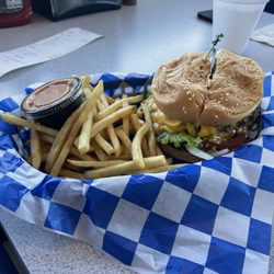 Cheeseburger and fries