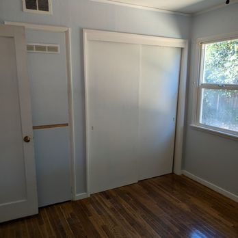 Bro 2 Bro Let's go - Bedroom 2 painted ceiling and trim. - Handyman Near Me