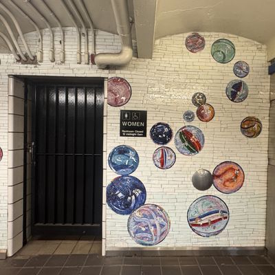 42 St-Port Authority Bus Terminal by null