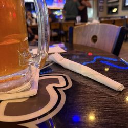 Sharky's - Beer again