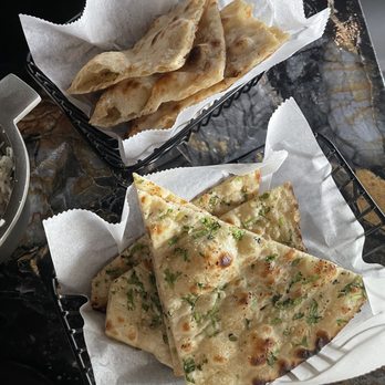 1947 Eatery & Lounge - garlic Naan - Indian Near Me - Indianapolis, Indiana 1947 Eatery & Lounge - garlic Naan - Indian Near Me - Indianapolis, Indiana