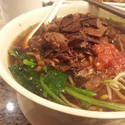 Sichuan Beef Soup Noodles | 紅燒牛肉麵