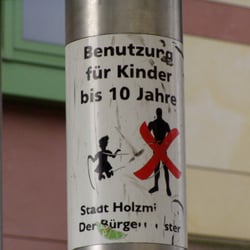 Spielgeräte in der Fußgängerzone