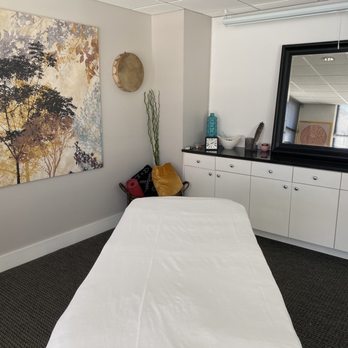 Recovery Lounge & Spa - Massage Therapy Near Me - Denver, Colorado Recovery Lounge & Spa - Massage Therapy Near Me - Denver, Colorado