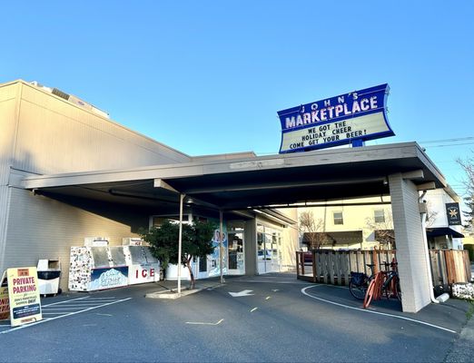 John's Marketplace - Multnomah by null