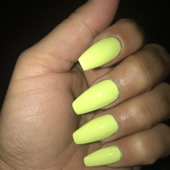 Nice Nails - Nail Salons Near Me - Westland, Michigan