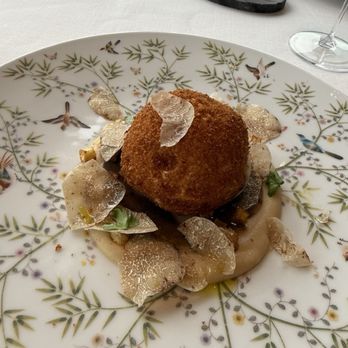 Tour d'Argent - The mystery egg - French Near Me - Paris, 75