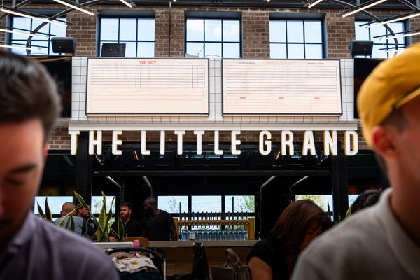 The Little Grand Market by null