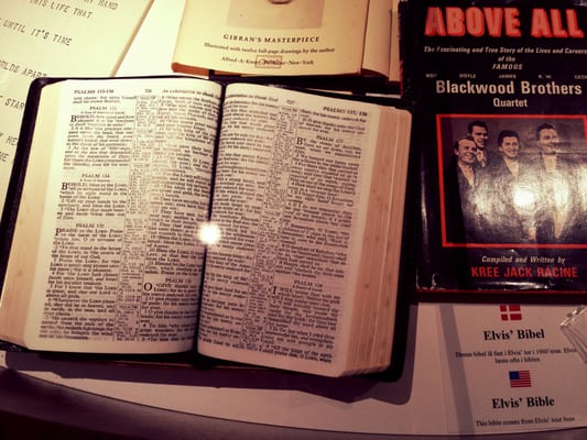 Memphis Mansion by null