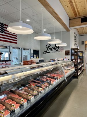 LOOK’S MARKETPLACE - Updated July 2025 - 174 Photos & 130 Reviews - 500