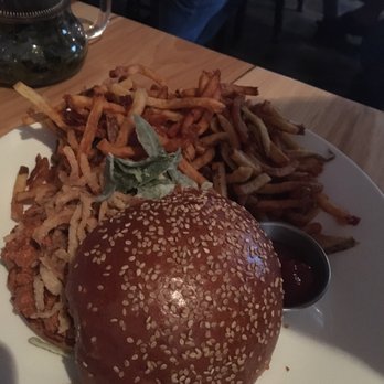 Longman & Eagle - Wild boar sloppy Joe, crispy onion, crispy sage, japapeno, beef frat fries - Gastropubs Near Me - Chicago, Illinois