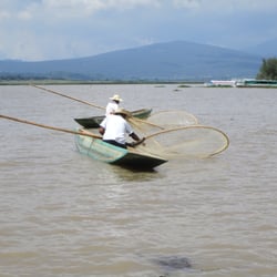 Isla de Janitzio - Fishermen near Isla de Janitzio