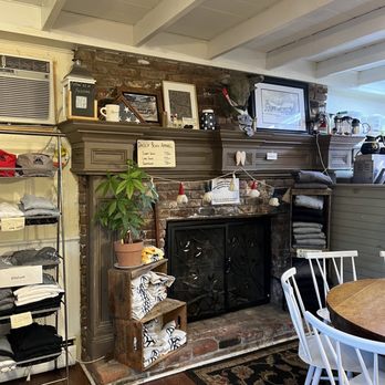 The Daily Bean - Inside - Coffee & Tea Near Me - Vernon Township, New Jersey