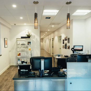 Vadim Victor Lincoln, MD - Schweiger - Dermatologists Near Me - Encinitas, California Vadim Victor Lincoln, MD - Schweiger - Dermatologists Near Me - Encinitas, California