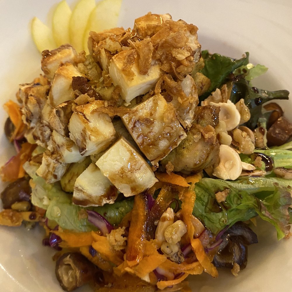 Cozy Restaurante - Salada Frango - Portuguese Near Me - Lisbon, 11
