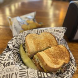 Deli 101 - Club Sandwich
