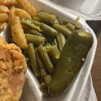 Lisa’s Chicken & Seafood - Green Beans with a Jalapeño - Seafood Near Me - Hurst, Texas Lisa’s Chicken & Seafood - Green Beans with a Jalapeño - Seafood Near Me - Hurst, Texas