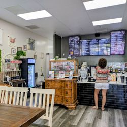 Crave Protein Cafe - Order counter