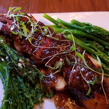 El Moro Spirits & Tavern - New American Near Me - Durango, Colorado