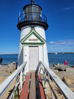 Brant Point Lighthouse by null