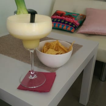 Zorba de Buda - Pina colada - Cocktail Bars Near Me - Barcelona, B