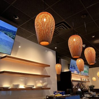 Hunan Kitchen - a view of the dining area - Chinese Near Me - Darien, Connecticut