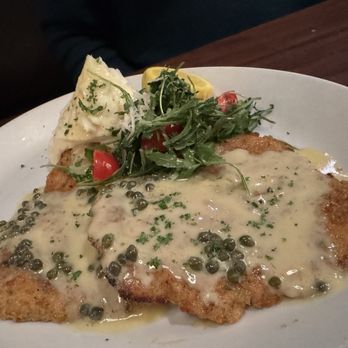 Nick's Laguna Beach - Chicken piccata - American Near Me - Laguna Beach, California Nick's Laguna Beach - Chicken piccata - American Near Me - Laguna Beach, California