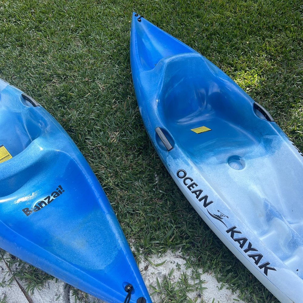 Free kayaks at Azul