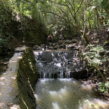 Lulumahu Falls - Dam - Hiking Near Me - Honolulu, Hawaii Lulumahu Falls - Dam - Hiking Near Me - Honolulu, Hawaii