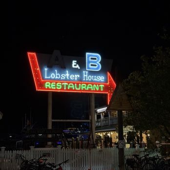 A&B Lobster House - Seafood Near Me - Key West, Florida A&B Lobster House - Seafood Near Me - Key West, Florida