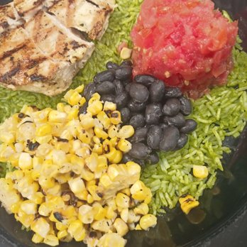 Tap 42 - Kendall  - Chicken bowl I meant it when I said I wanted to eat green - New American Near Me - Miami, Florida