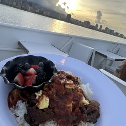 Prince Kuhio Tours - Brisket loco moco with scrambled eggs and fresh fruits