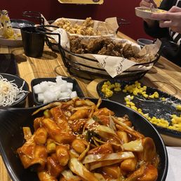 Soy Garlic Chicken / 간장마늘 치킨