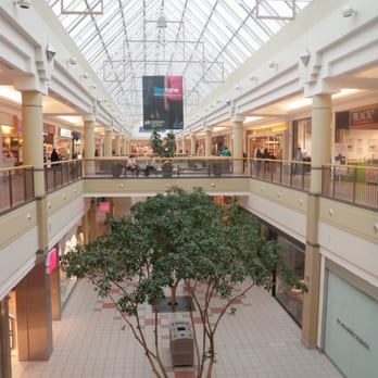 Erin Mills Town Centre - Shopping Centers Near Me - Mississauga, Ontario