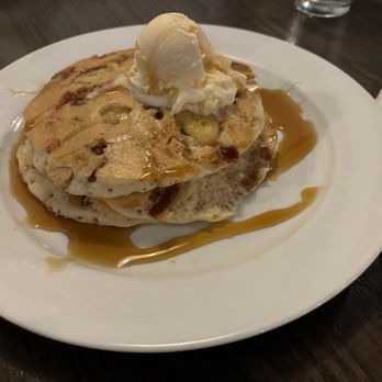 Oscar's All American Grill - Breakfast & Brunch Near Me - South Windsor, Connecticut