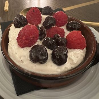 Zio's - Vanilla Gelato - Italian Near Me - Las Vegas, Nevada