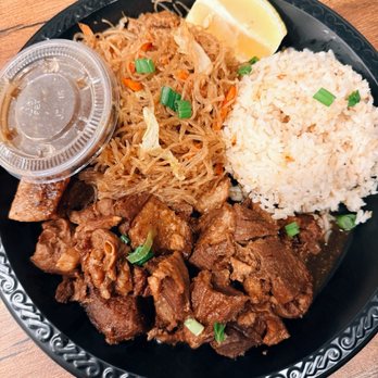 Bulan Filipino Grill - Pork Adobo - Barbeque Near Me - Claremont, California Bulan Filipino Grill - Pork Adobo - Barbeque Near Me - Claremont, California